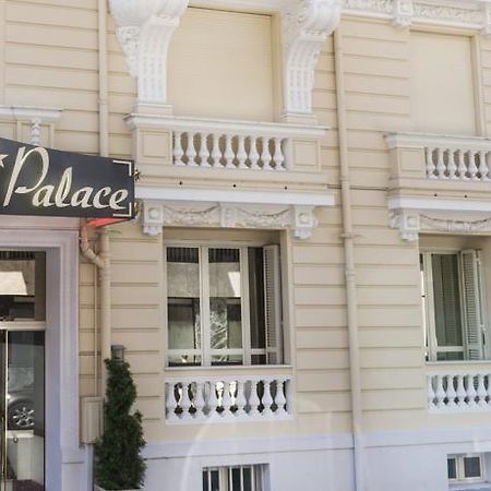 Hotel Little Palace Dibrugarh Екстер'єр фото