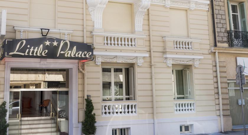 Hotel Little Palace Dibrugarh Екстер'єр фото