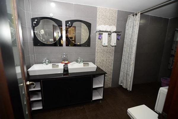 Hotel Little Palace Dibrugarh Екстер'єр фото