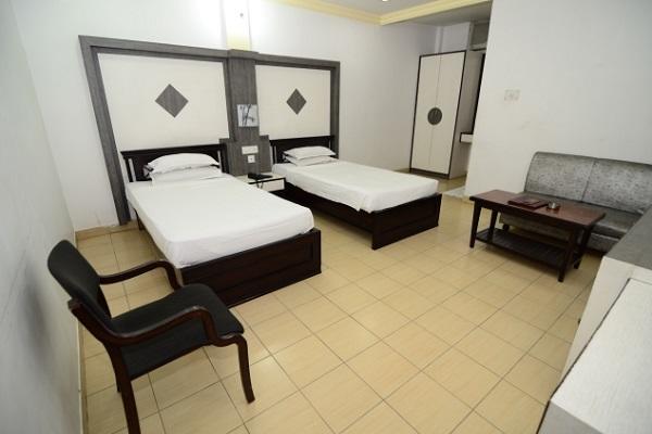 Hotel Little Palace Dibrugarh Екстер'єр фото